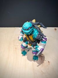 Image 4 of 001/001 GAME SLASHY VARIANT RESIN ART TOY