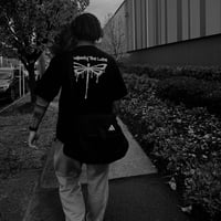 Image 3 of BLACK VENOM OVERSIZED TEE 