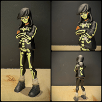Image 4 of 001/001 UV MATSULKO TESIN ART TOY OPTIONS