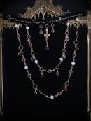 Image 1 of the noble choker