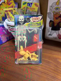 Sticky Skeleton 