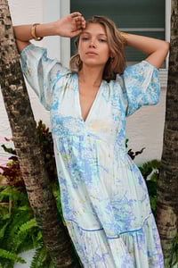 Image 2 of Medan Maxi