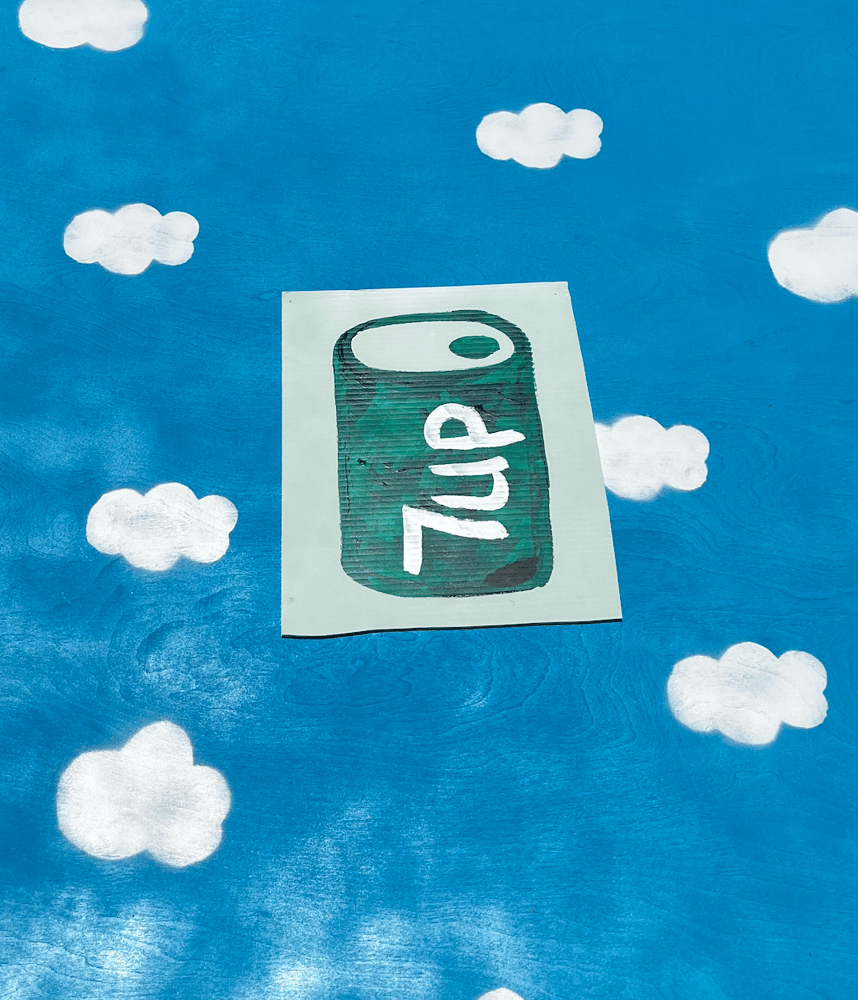 Image of Light Green 7 Up Can
