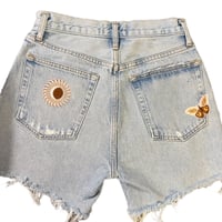 Image 2 of AGOLDE Shorts ,Riley Button fly, light wash , high rise,  distressed 100 %  organic cotton SZ 26