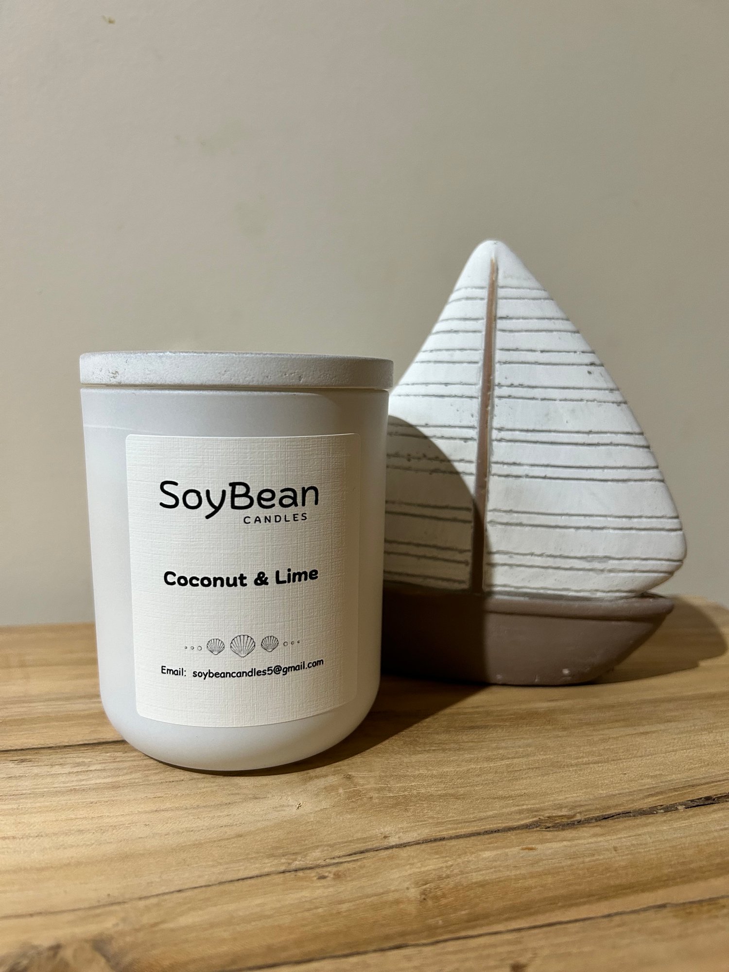 Image of Medium Jar Candle