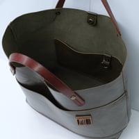 Image 6 of Handheld Tote with hex base