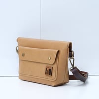 Image 4 of Commuter Small in vintage butter