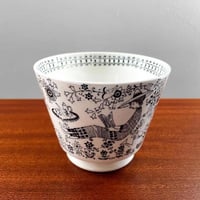 Image 3 of Arabia Finland Emilia Large Cup with TV Plate