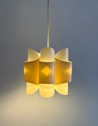 Image 2 of LAMPARA VINTAGE BEIS-BLANCA , AÑOS 70