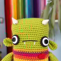 Image 2 of Lemmy - Leggy Lime Green 