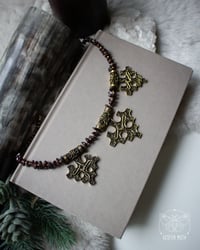 Image 2 of Hiddensee Collier (Brass & Garnet)