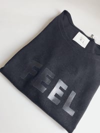 Image 3 of CAMISETA FEEL