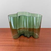 Image 1 of Iittala Aalto Savoy Green Glass Vase (Limited Edition, 160 mm)