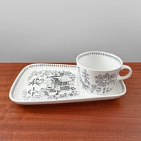 Image 1 of Arabia Finland Emilia TV Set