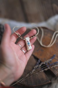 Image 2 of Collana Falange di Capriolo -Kyanite-