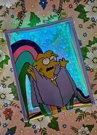 Image 3 of Lizard Queen  - Light Up!