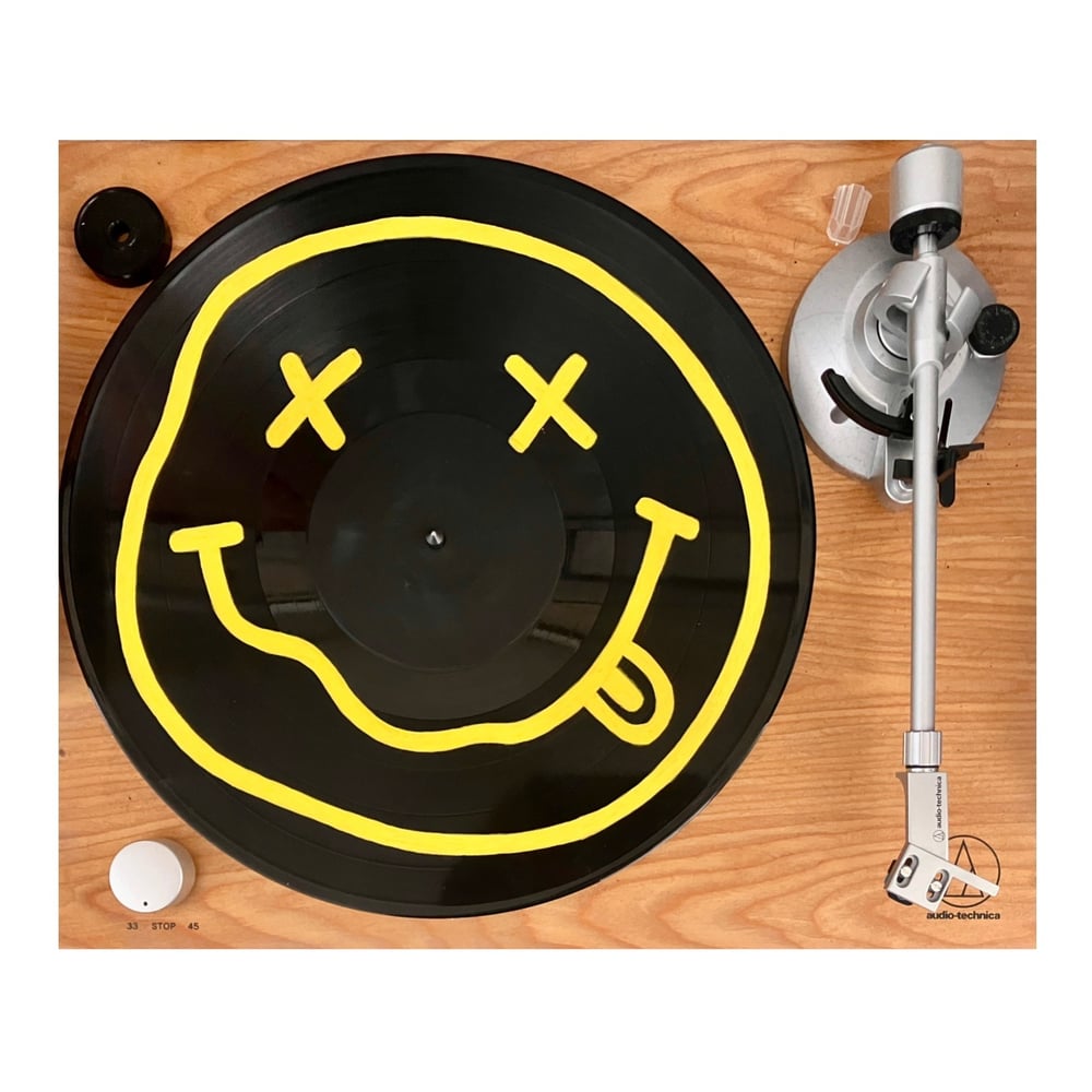 Image of Vinyle Smiley Nirvana jaune