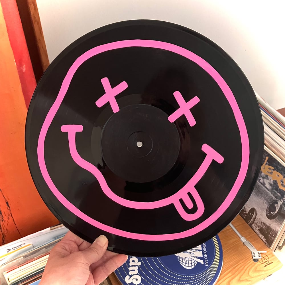 Image of Vinyle Smiley Nirvana rose