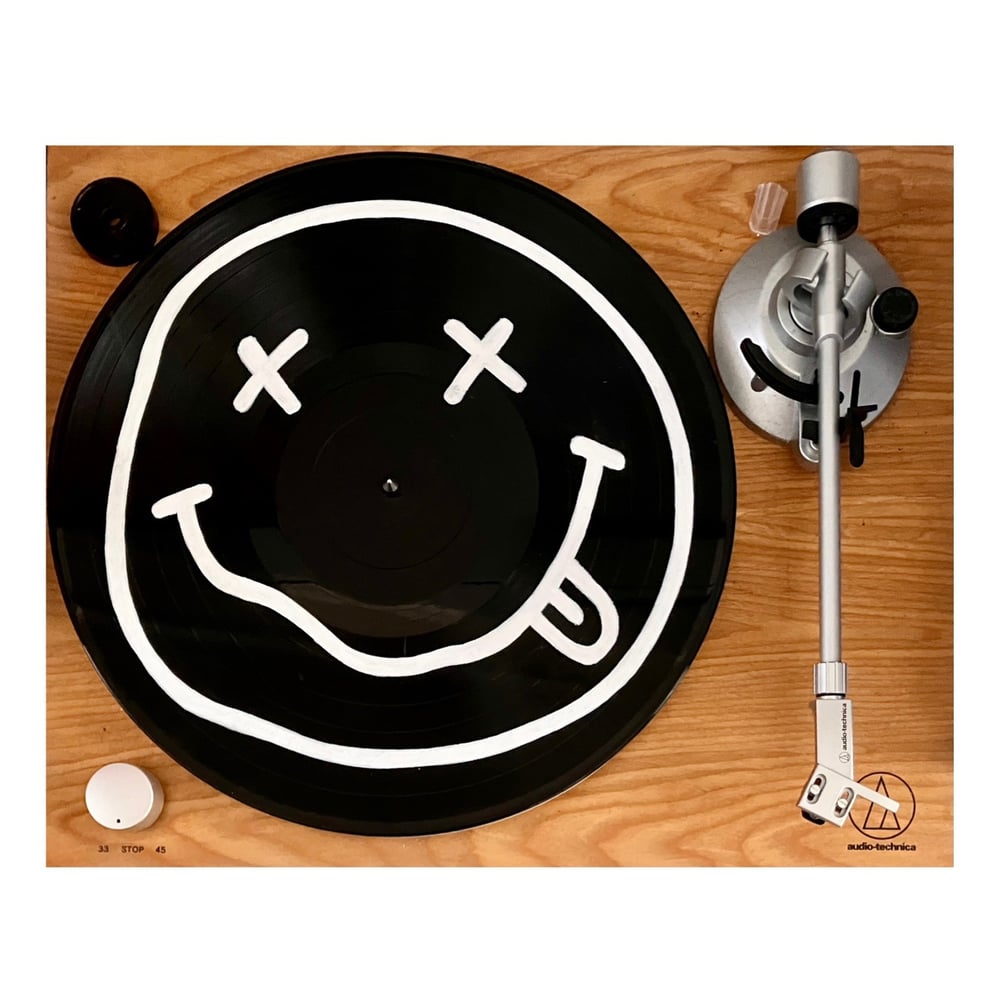 Image of Vinyle Smiley Nirvana blanc