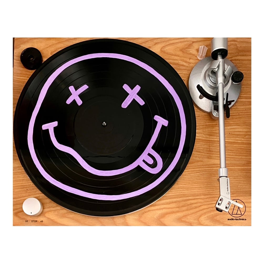 Image of Vinyle Smiley Nirvana violet