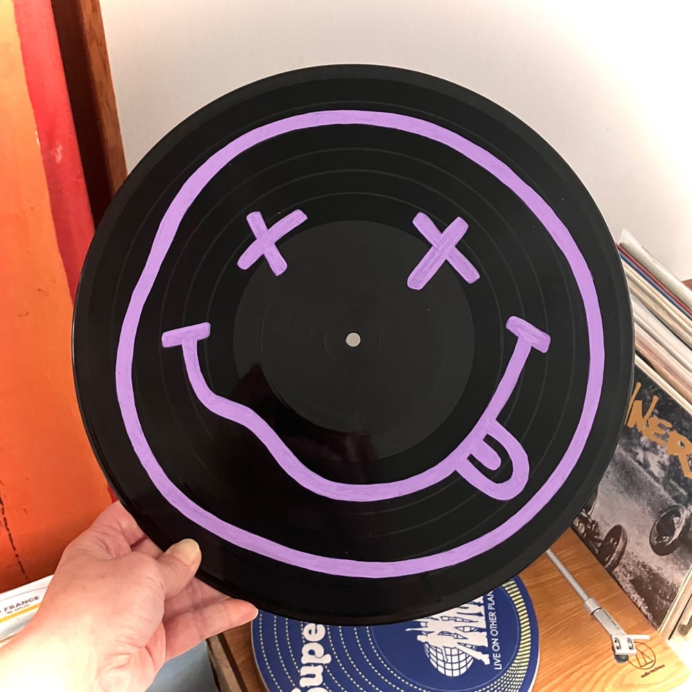 Image of Vinyle Smiley Nirvana violet