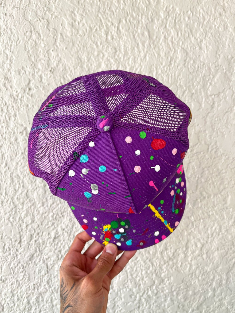 SPLATTERED SIGNATURE PRO HAT (GRAPE)
