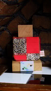 Image 1 of 'Ceri' chequy pouch