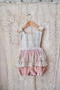 Image 4 of Sample Sale