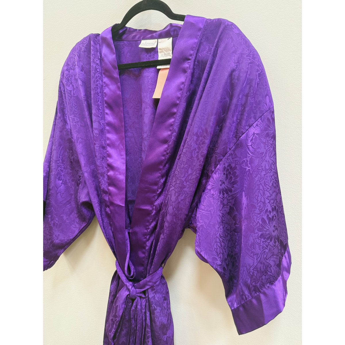Image of Vintage "Adonna" Purple Satin Robe - Size L