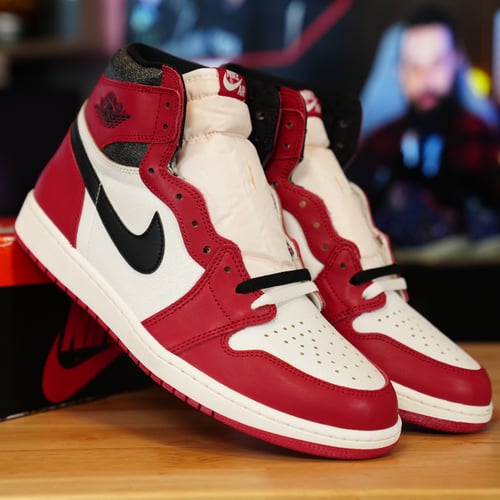Image of Jordan 1 Retro High OG Chicago Lost and Found