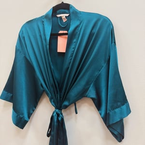 Image of Victoria's Secret Satin Robe - Size S/M