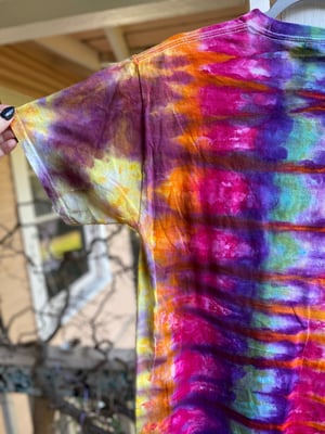 Image of MEDIUM Mom I'm Scared Come Pick Me Up Tie Dye Shirt 3