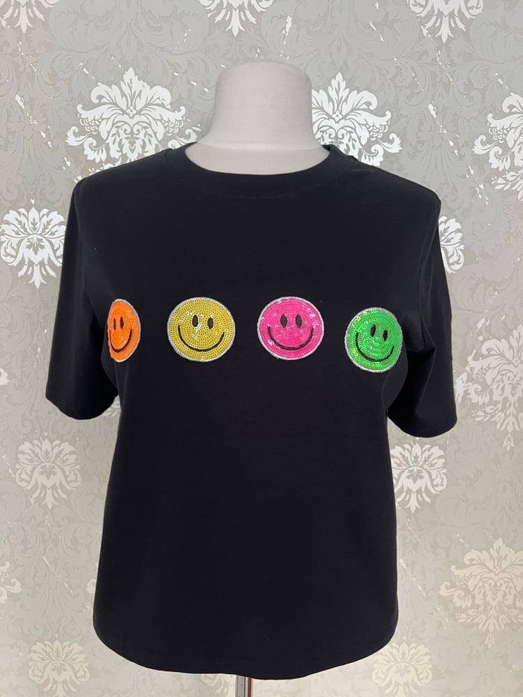 Image of T-shirt Smiles