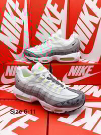 Image 4 of Mens One Tens / Nine Fives (1:1)