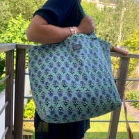 Image 5 of Grand sac matelassé vert