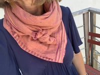 Image 1 of Foulard rayé 