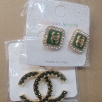 Image 2 of Brooch sets