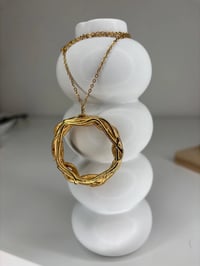 Image 3 of Collar circulo grande Raices