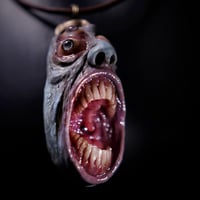 Image 7 of 3 Eyed Screamer, flash reflective eyes, 1.5"