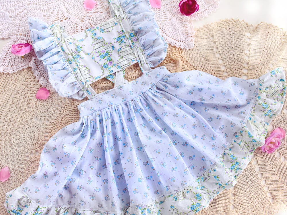 Image of Vintage Floral Pinnie no. 006