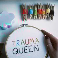 Image 8 of TRAUMA QUEEN - FELPA