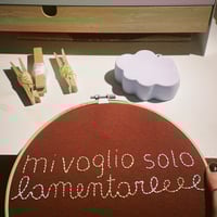 Image 5 of MI VOGLIO SOLO LAMENTAREEEE - FELPA