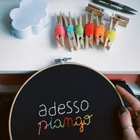 Image 11 of ADESSO PIANGO - FELPA