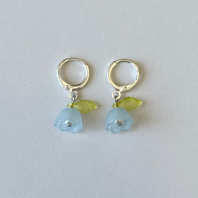 frosted flower silver huggie hoop earrings