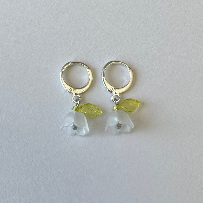 frosted flower silver huggie hoop earrings