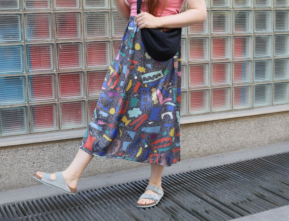 Image of NOISE CUTS SATIN SKIRT