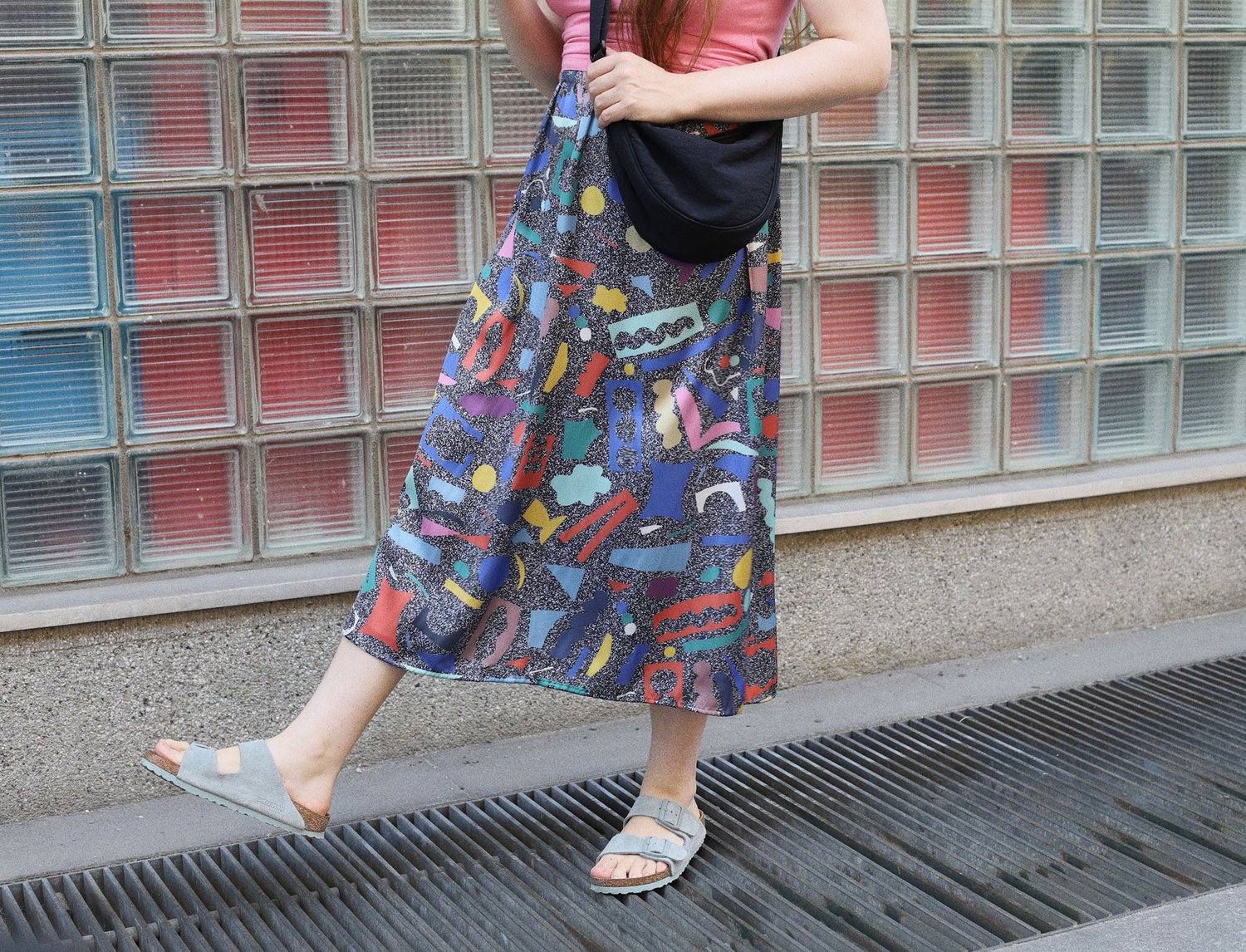 Image of NOISE CUTS SATIN SKIRT