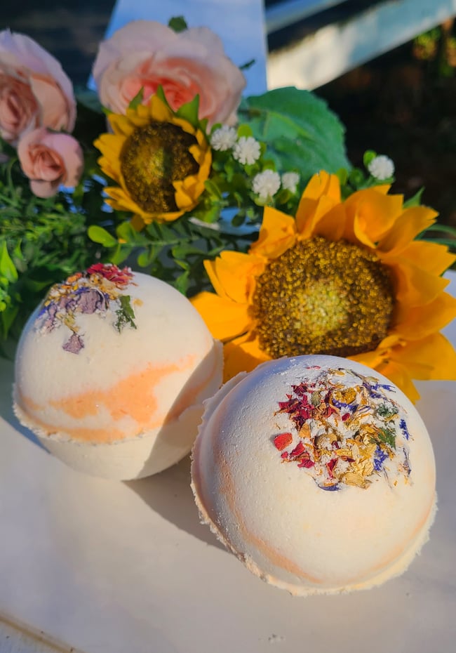 Wildflower Wishes Botanical Bath Bomb