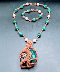 Image 7 of Green Agate Pendant/White and Green Agate Necklace with matching Bracelet 