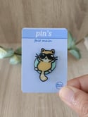 Pin's - exclusif juin